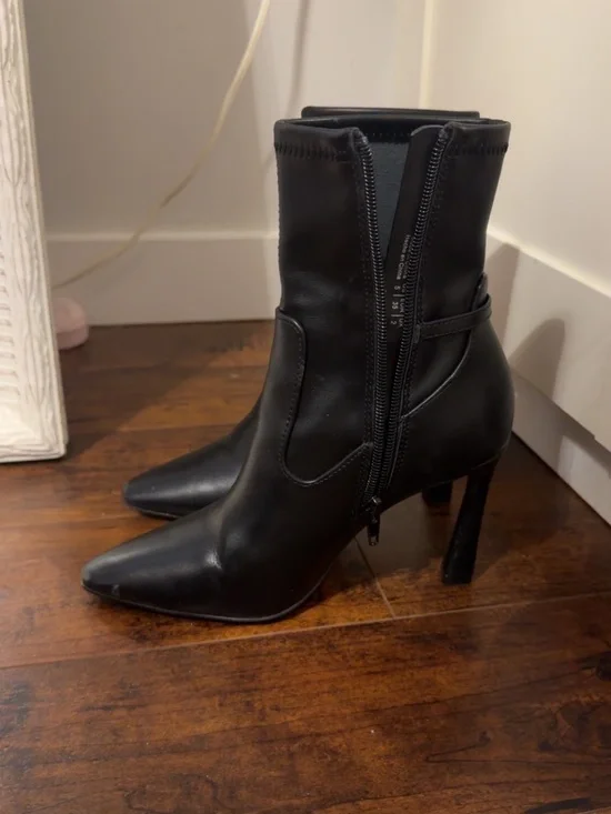 Booties - Picture 4 of 4